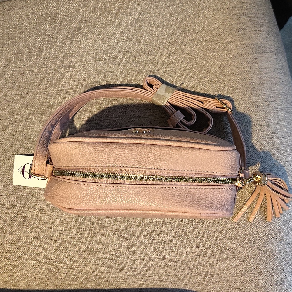 🩷 Gloria Vanderbilt Crossbody Purse! Blush. New With Tags! - Picture 2 of 10